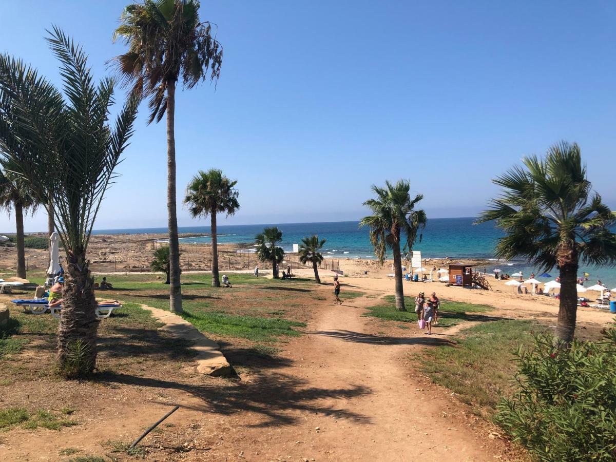 Royal Seacrest Apartment Pafos Dış mekan fotoğraf