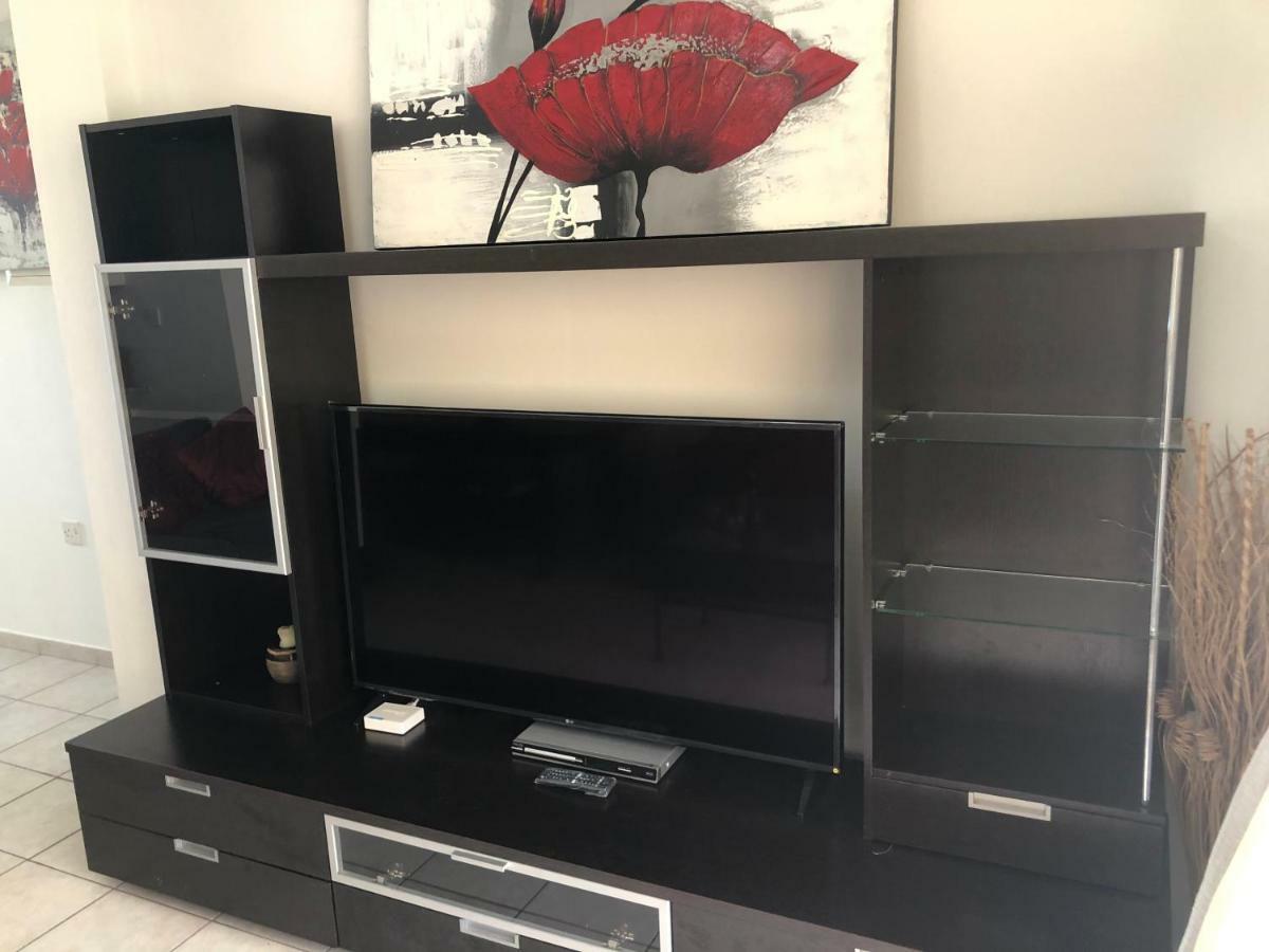 Royal Seacrest Apartment Pafos Dış mekan fotoğraf