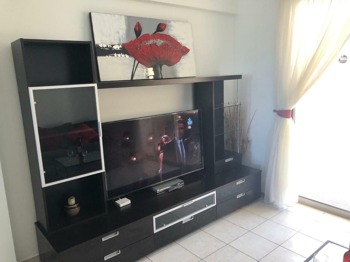 Royal Seacrest Apartment Pafos Dış mekan fotoğraf